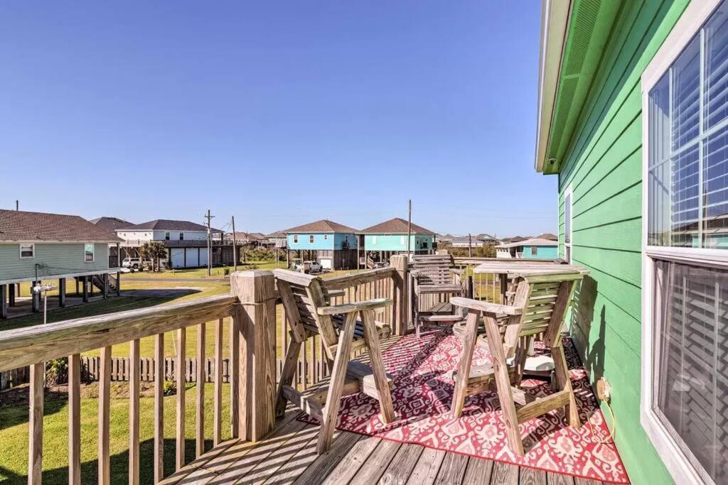 Coastal Heaven - Crystal Beach Relaxing Beach Home Bolivar Peninsula Екстер'єр фото